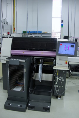 Picture of our Assembleon AQ pick and place machine